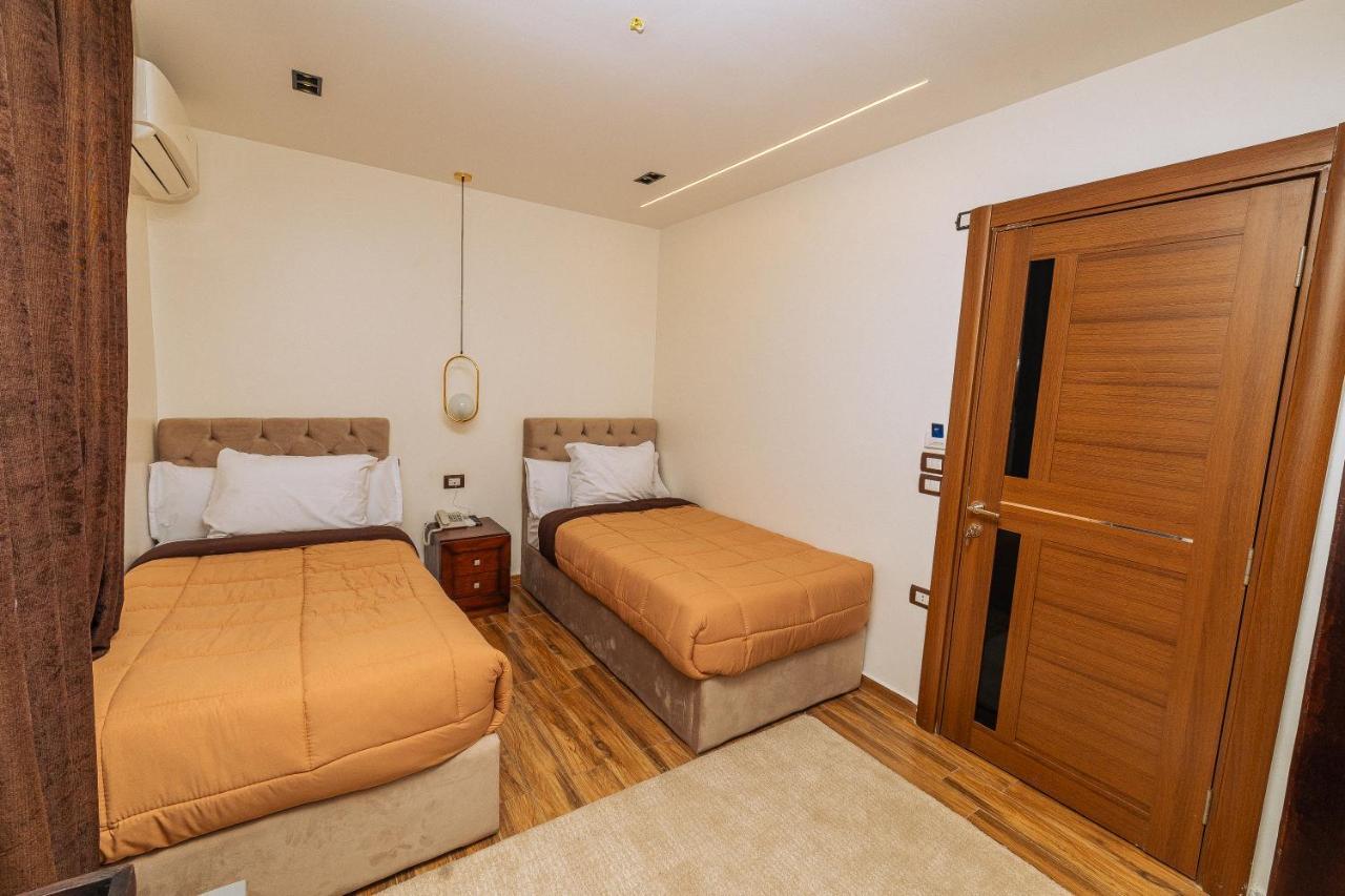 White Pyramids Inn Nazlet el Simman Luaran gambar