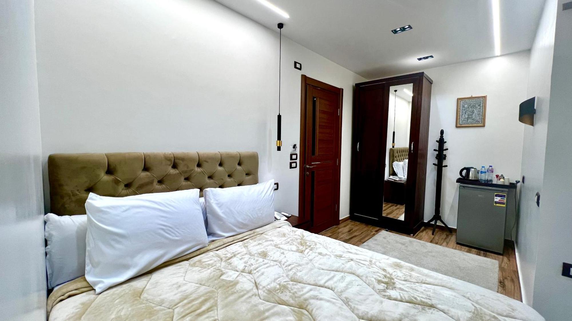 White Pyramids Inn Nazlet el Simman Luaran gambar
