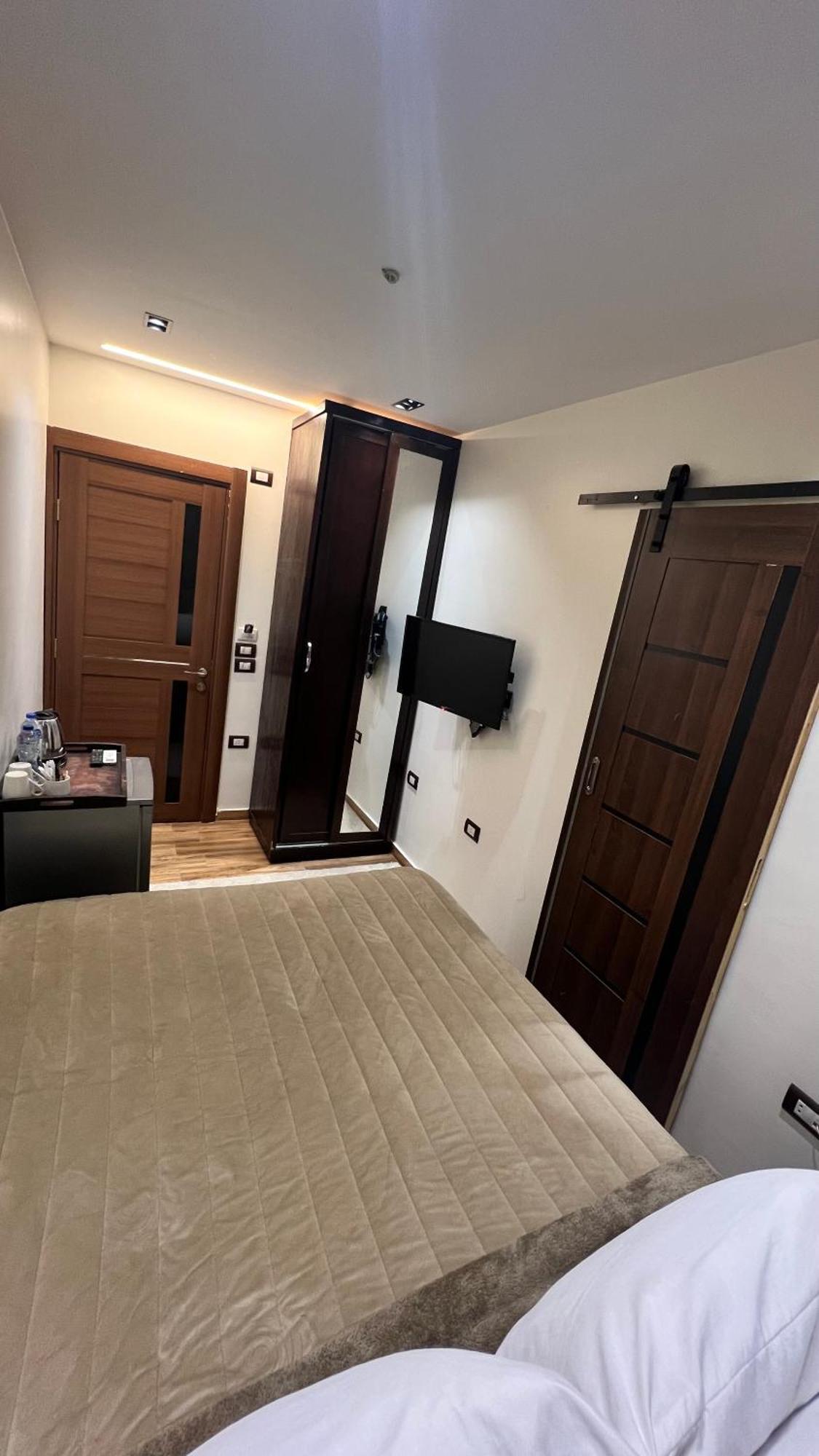 White Pyramids Inn Nazlet el Simman Luaran gambar